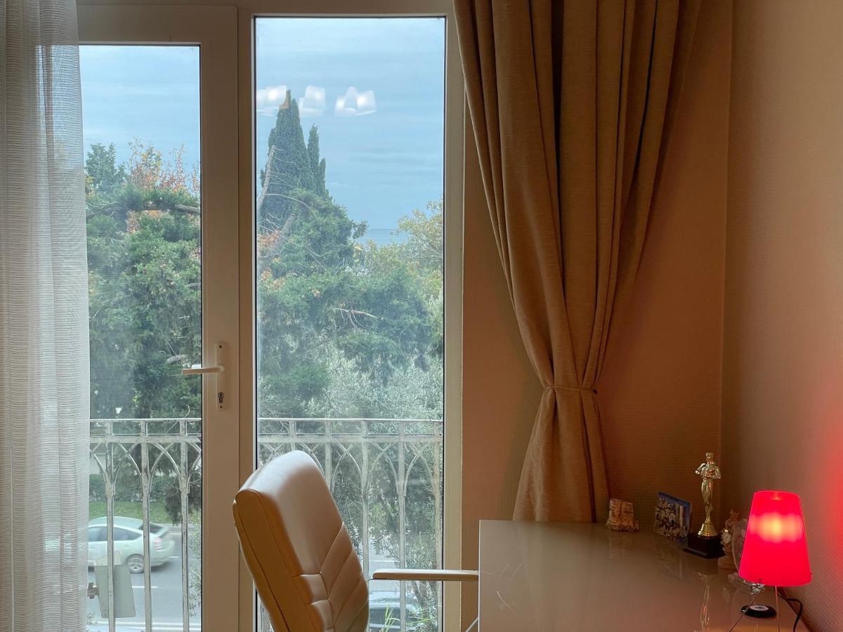 Maiden Boulevard View Baku Luaran gambar
