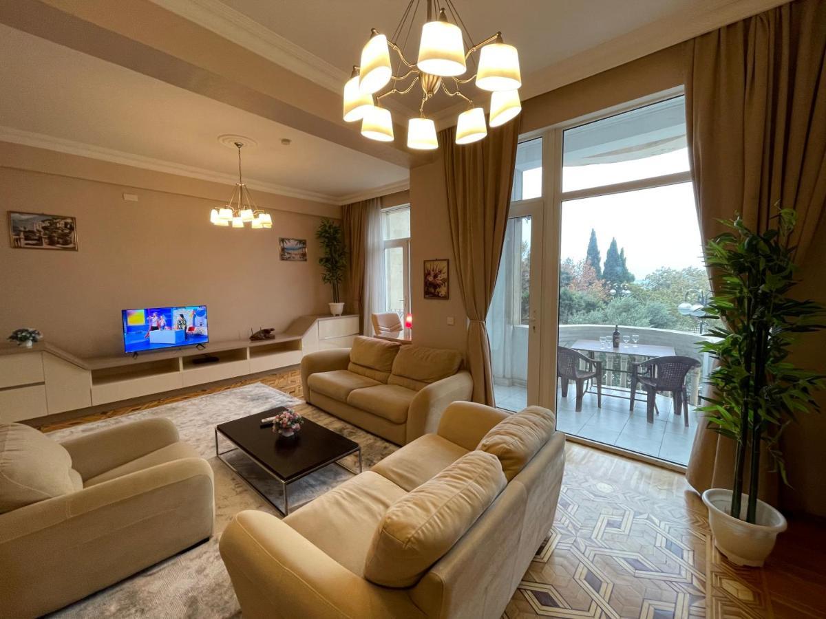 Maiden Boulevard View Baku Luaran gambar