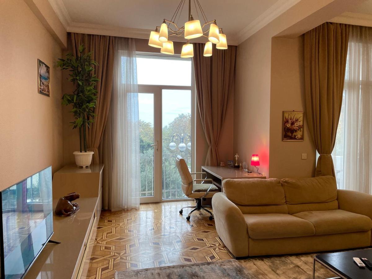 Maiden Boulevard View Baku Luaran gambar