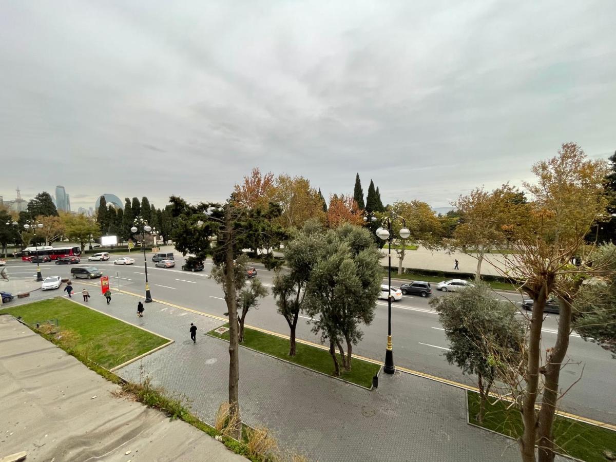 Maiden Boulevard View Baku Luaran gambar