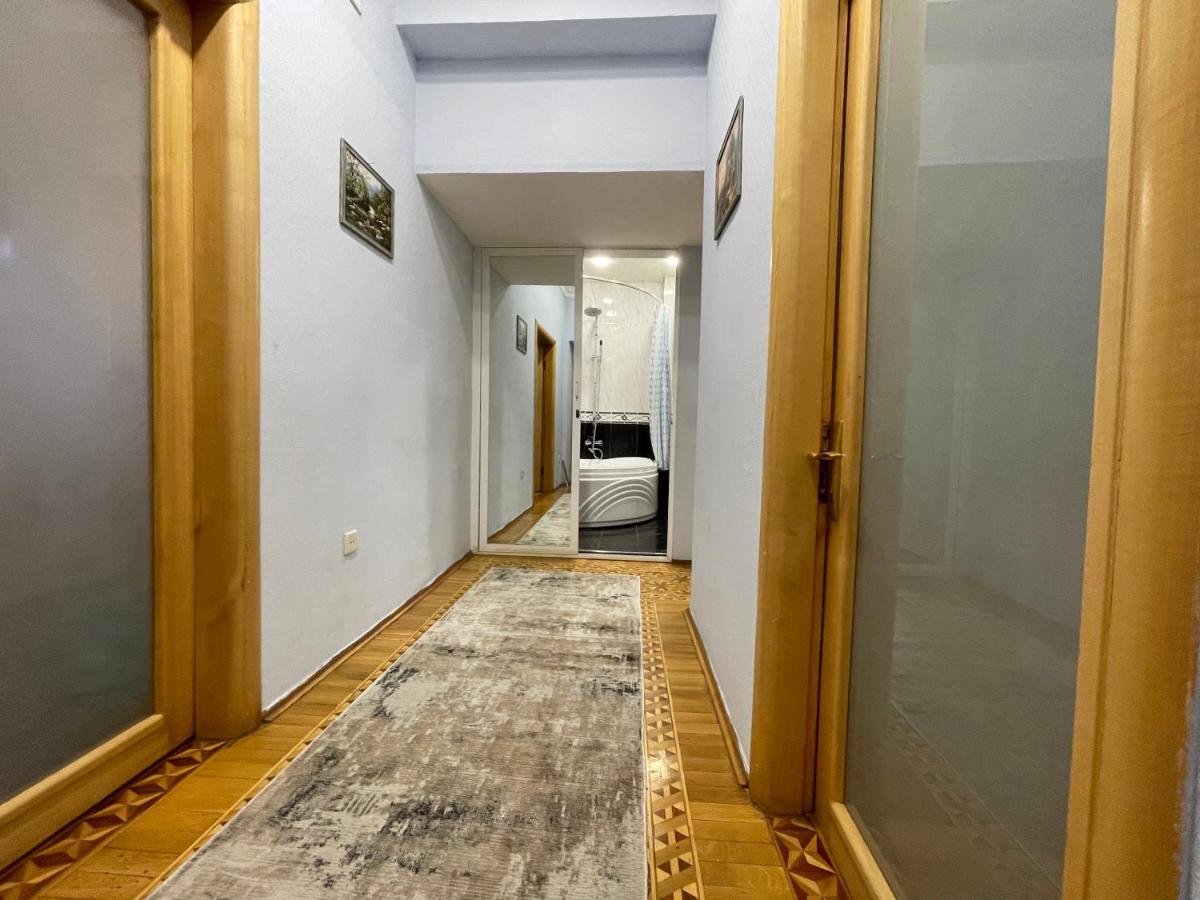 Maiden Boulevard View Baku Luaran gambar
