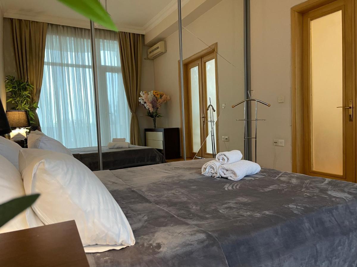 Maiden Boulevard View Baku Luaran gambar