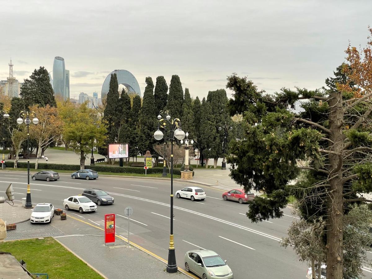 Maiden Boulevard View Baku Luaran gambar